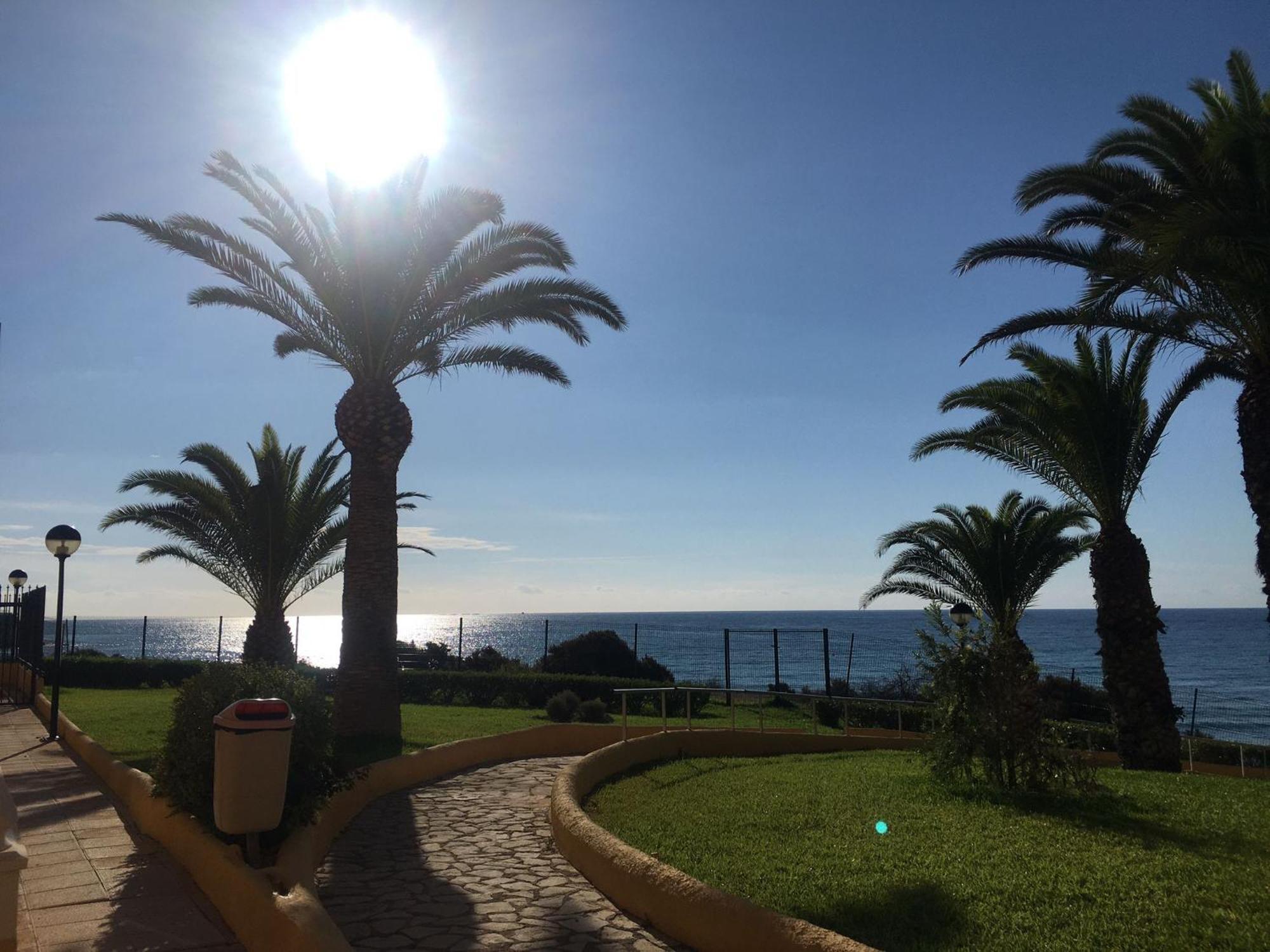 Apartamento Alkabir Playa إل كامبيلو المظهر الخارجي الصورة